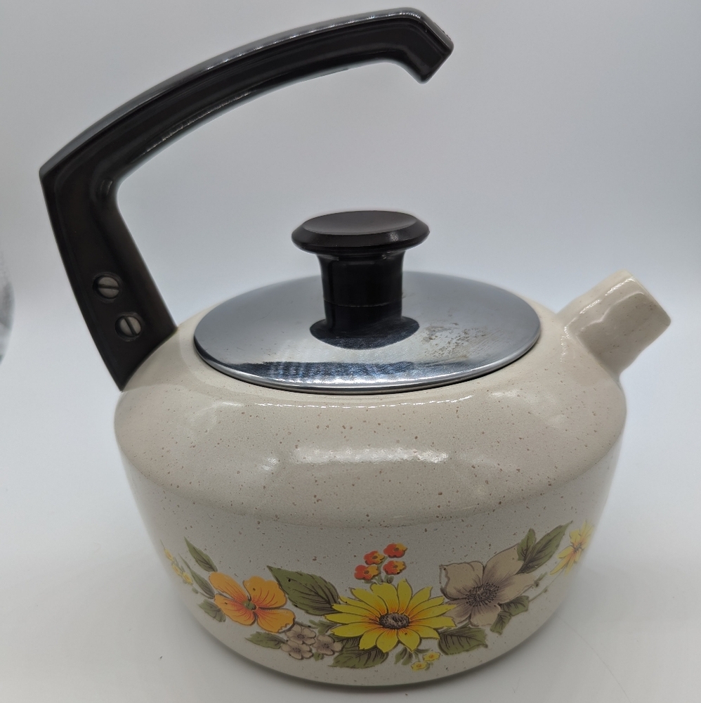 Vintage 80's Floral Enamelware Tea Kettle VGC